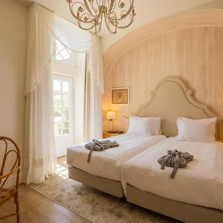 Vintage Hotel 5*