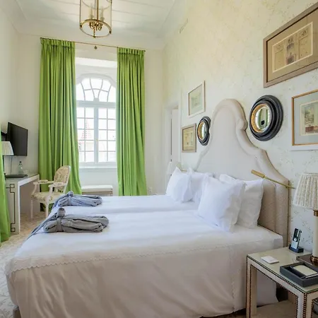 Vintage Hotel 5*